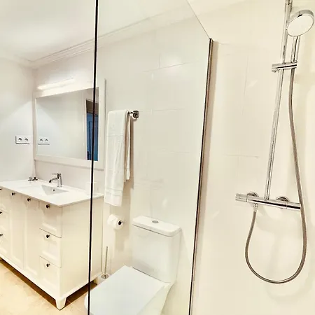 Apartment Apartment Marbella With Private Pool , 200M Away From The Beach *