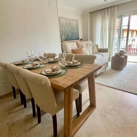 Apartment Marbella With Private Pool , 200M Away From The Beach Apartment